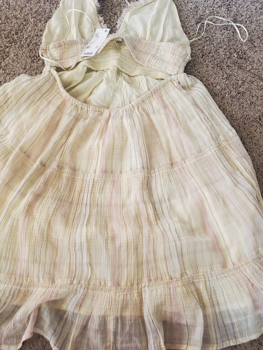 Dress - Picture 11 of 14